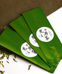 HELLOYOUNG Frischer Handgefertigter Longjing-Grüntee Aus China Natürliches Lebensmittel Ohne Zusatzstoffe Asiatisches Teegetränk (100g)