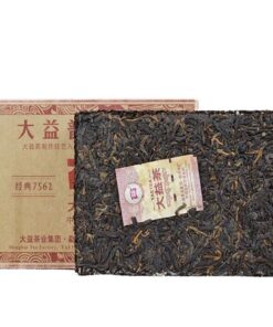 Pu-erh Backsteintee 2013 Reifer Puer Tee 250g Yunnan Menghai 7562 Dayi Tee