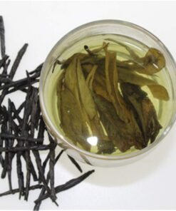 HELLOYOUNG Chinesischer Kräutertee Kuding Bittertee Handgebrüht Chinesisches Kräutergetränk Wirkt Kühlend Und Entgiftend Blütentee Leicht Bitter Grüner Dufttee (100g)