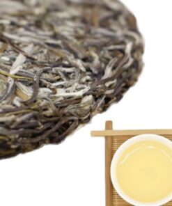 Kuchen mit weißem Tee Pekoe Silber Nadel alter weißer Tee Chinesischer Tee zum Abnehmen 300g