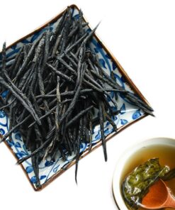 Chinesischer Handgemachter Loser Blatt-Kräutertee Kuding Blumen Tee Grüne Lebensmittel Der Hitze Vertreibt Und Feuer Reduziert Zuerst Bitter Und Später Süß Fördert Den Speichelfluss Dufttee (100g)