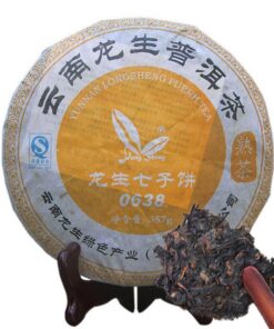 357g Alter Reifetee mit Jujube-Aroma Yunnan 0638 Pu'er Reifeteekuchen