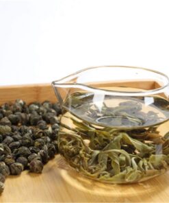 Chinesischer grüner Tee roher Tee chinesischer Tee Jasmine Dragon Pearl Grüner Tee Gesundheitswesen neuer Tee Gesunder Tee Frühlingstee Green Food (50)