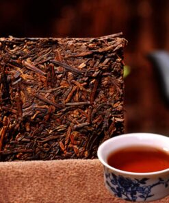 Yunnan Alter Pu-erh Tee 200g Gekochter Pu-erh Tee Backstein Schwarztee Gesundheitsgetränk