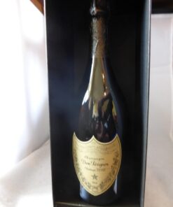 Dom Perignon Vintage 2010 in Geschenkverpackung