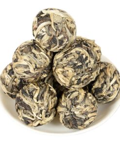 Yunnan Uralter Baum Yueguangbai Longzhu Tee Handgeknetet Kleiner Tuocha 500g Einzigartiger Geschmack 17,64oz