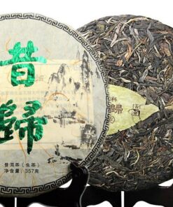 Traditioneller handgemachter Sheng-Puerh-Tee 2015 Yunnan Xigui Roher Berg-Puer 357g