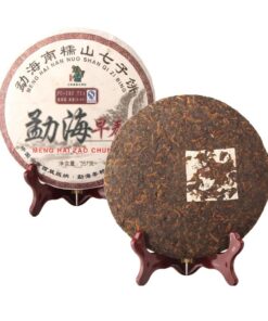 Gealterter fermentierter Yunnan Menghai Teebaum König Puerh reifer Tee 357g Kuchentee im frühen Frühling